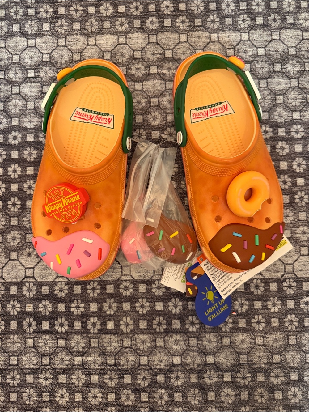 Krispy Kreme Donut Crocs Shoes size M 7/ W 9